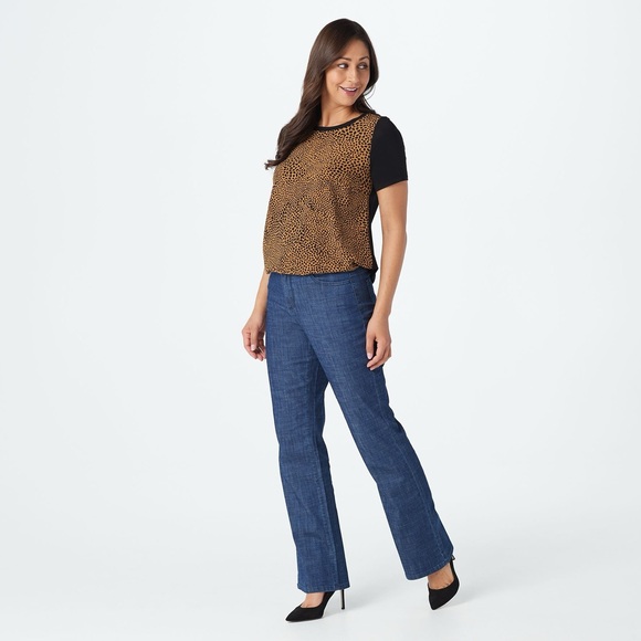 LOGO by Lori Goldstein Lightweight Bootcut 5-Pocket Jeans A375032 NWT Size 16 - Picture 6 of 7